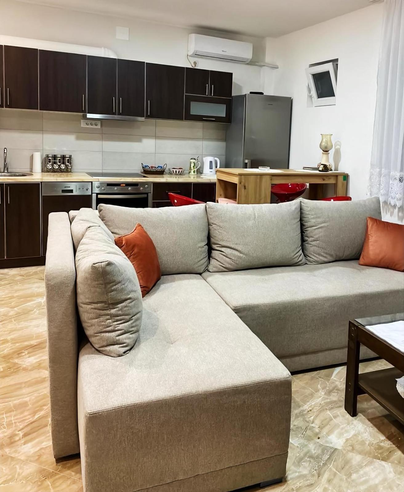 Požarevac Apartman Nika מראה חיצוני תמונה